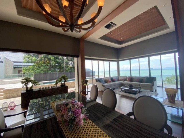 Luxury Villa for Sale in Koh Sirey,Phuket.