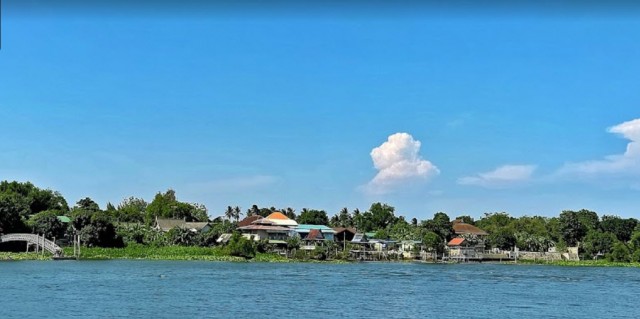 ขายที่ดินติดแม่น้ำแม่กลอง เมืองราชบุรี เนื้อที่ 2 ไร่ ขาย 6 ล้านต่อไร่