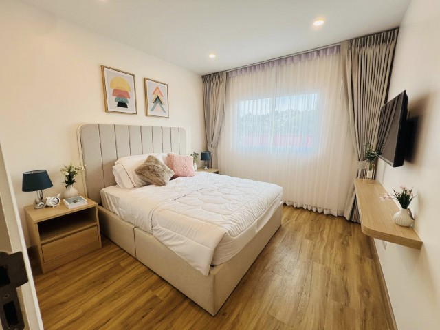 SALEขายบ้านทาวน์เฮ้าส์2ชั้นตกแต่งพร้อมอยู๋ใกล้หาดไม้ขาวเนื้อที่18ตรวาขาย3.39ล้าน