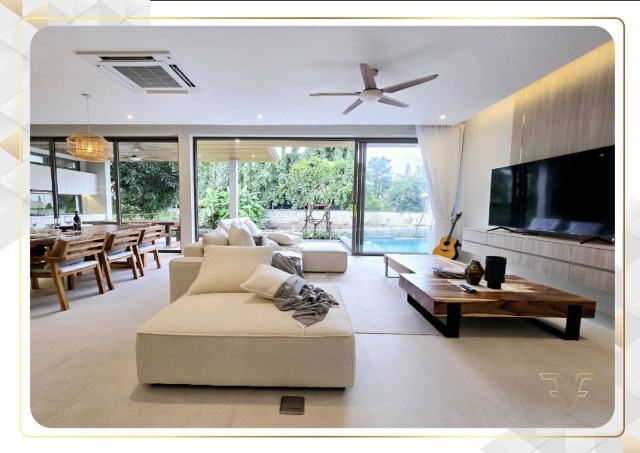 Brand New 2F pool villa