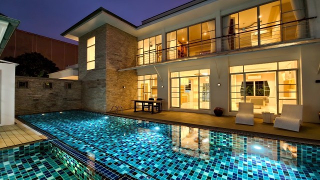 SALE Luxury Pool Villa for Sale in Chalong, Phuket