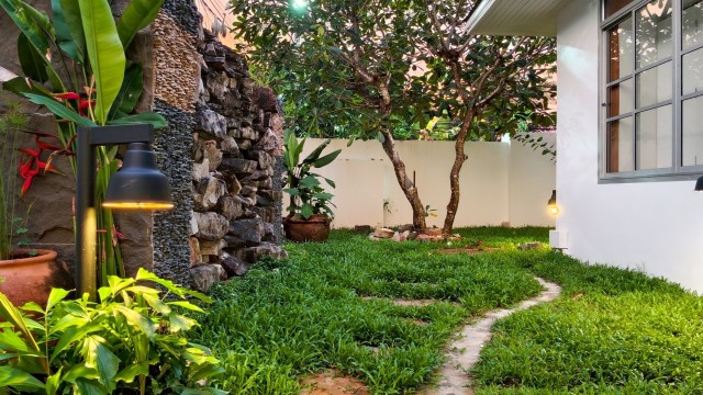 SALE Luxury Pool Villa for Sale in Chalong, Phuket