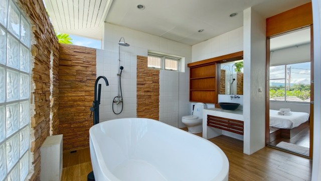SALE Luxury Pool Villa for Sale in Chalong, Phuket