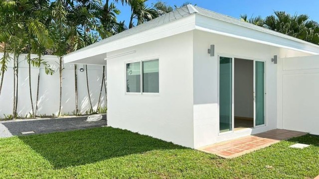 Villa For SALE at Pa Klok