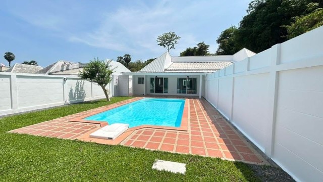 Villa For SALE at Pa Klok