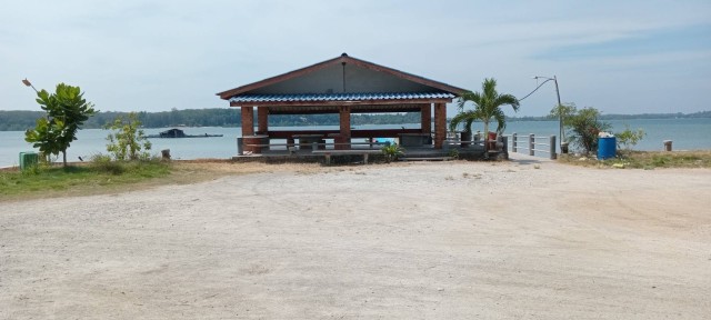 SALEขายที่ดินหล่อยูง ตะกั่วทุง พังงา ติดถนนทางหลวงเนื้อที่ 1 ไร่เศษ ขาย2.2ล้าน