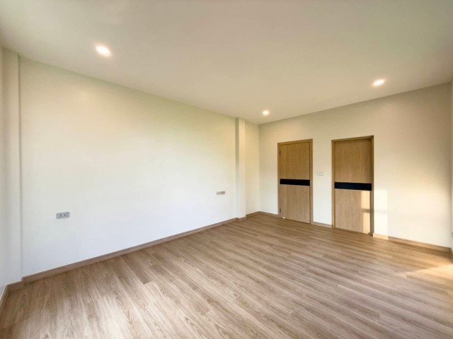 88 Land  House Hillside เนื้อที่ 158.9 ตรง.วา ขาย 19.9 ล้าน