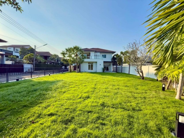 88 Land  House Hillside เนื้อที่ 158.9 ตรง.วา ขาย 19.9 ล้าน