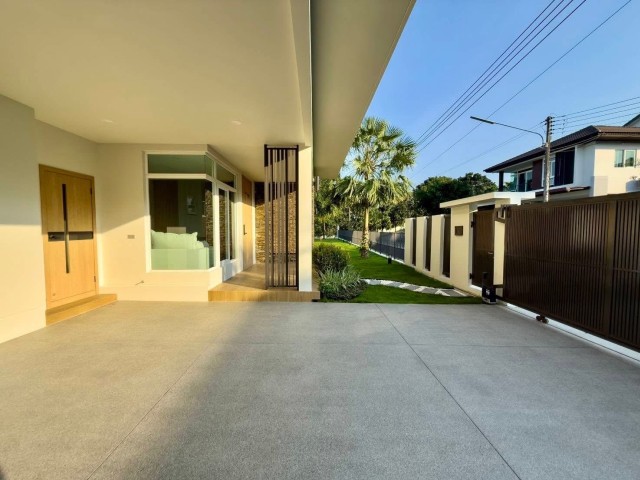 88 Land  House Hillside เนื้อที่ 158.9 ตรง.วา ขาย 19.9 ล้าน