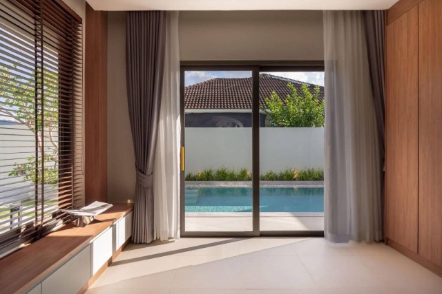 Modern Luxury Pool Villa Move-in Ready Price 14.5 MB