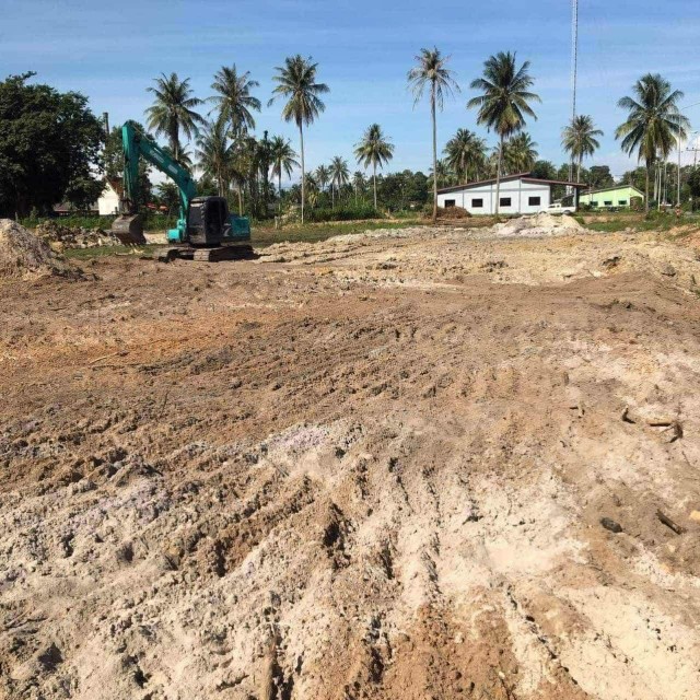 SALEขายที่ดินใกล้ทะเลหาดบ่อดาน สทิ้งพะ สงขลา เนื้อที่ 5.5 ไร่ขาย 1.75 ล้านต่อไร่