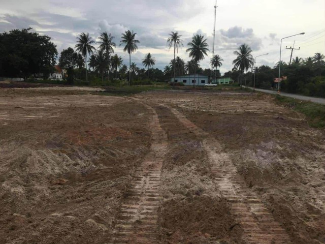 SALEขายที่ดินใกล้ทะเลหาดบ่อดาน สทิ้งพะ สงขลา เนื้อที่ 5.5 ไร่ขาย 1.75 ล้านต่อไร่