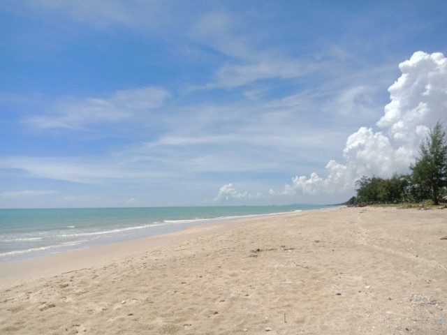 SALEขายที่ดินใกล้ทะเลหาดบ่อดาน สทิ้งพะ สงขลา เนื้อที่ 5.5 ไร่ขาย 1.75 ล้านต่อไร่