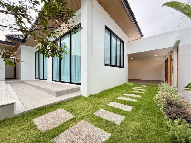 SALEPrivate PoolVilla forSaleเกาะแก้ว กะทู้ Price11.9MillionTHBH
