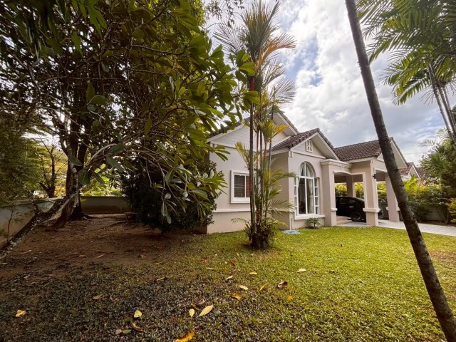 SALEขายบ้านเดี่ยวชั้นดียวในโครงการสินสุขธานี ลิพอนเนื้อที่94ตร.วามุมขาย 5.8 ล้าน