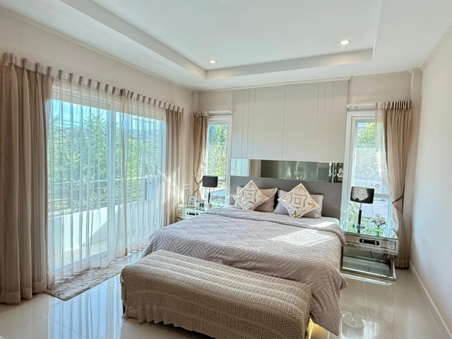 SALEHouse for Sell  Supalai Bella Thalang price 8.7 Million baht