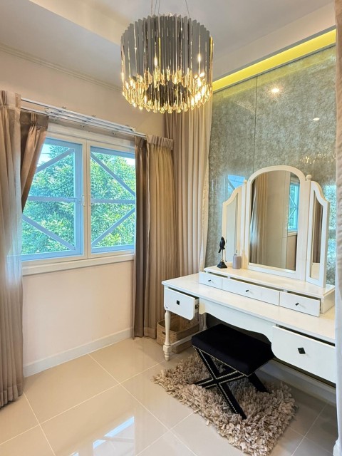 SALEHouse for Sell  Supalai Bella Thalang price 8.7 Million baht