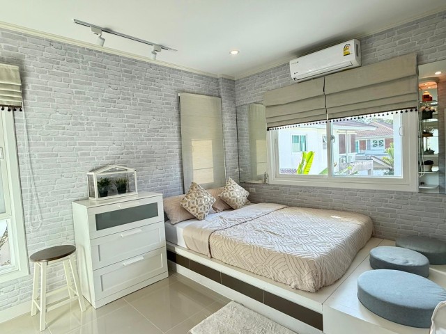 SALEHouse for Sell  Supalai Bella Thalang price 8.7 Million baht