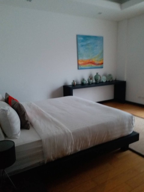 SALEขายห้องชุดใกล้ทะเลหาดบางเทาใน Mandala Condoชั้น.2เนื้อที่290ตร.มขาย24ล้าน