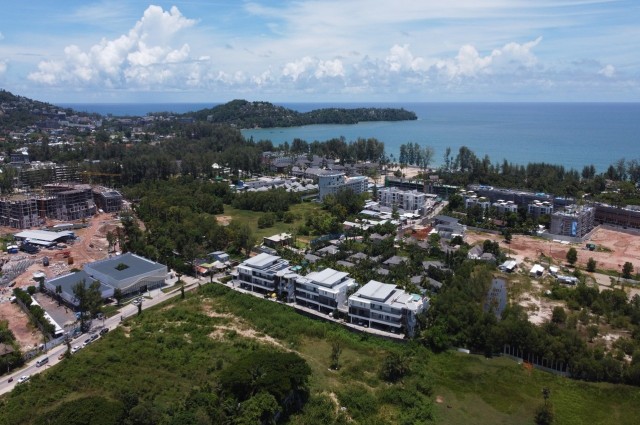 SALEขายห้องชุดใกล้ทะเลหาดบางเทาใน Mandala Condoชั้น.2เนื้อที่290ตร.มขาย24ล้าน