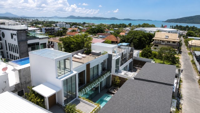 SALE Luxury PoolVillas for Sale Mountain View at Rawai Phuket