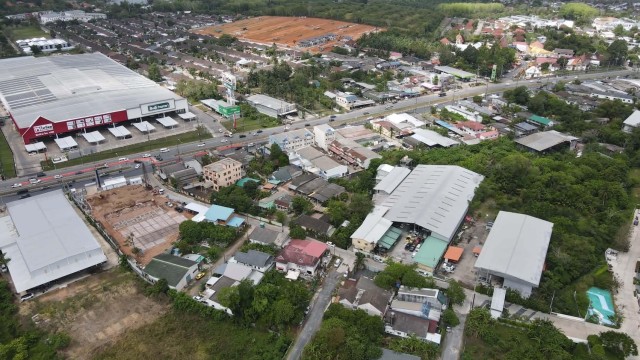SALEขายที่ดินโกดังถลางทำเลทองเยื้อง Robinson เนื้อที่ 3 ไร่เศษ ขาย 45 ล้าน